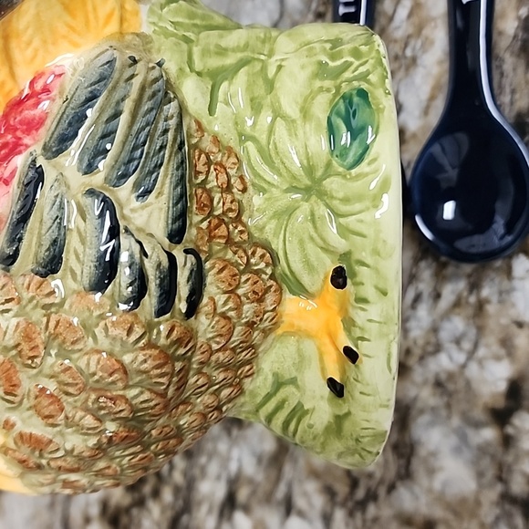 WMG Rooster Ceramic Measuring Spoon Holder Complete with Spoons - Picture 7 of 16